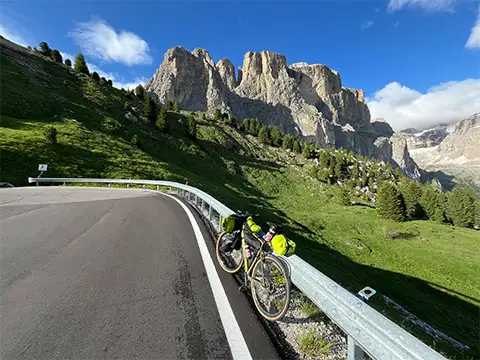 Mit dem JobRad am Sellapass in Italien Mit dem JobRad am Sellapass in Italien