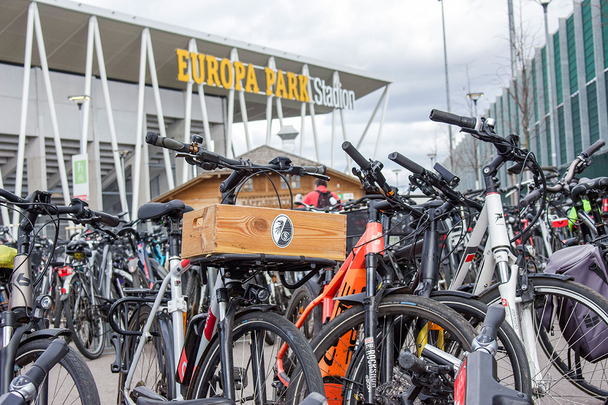 Eines von mehr als 300.000 Fahrrädern die wir schon vor dem SC-Stadion für die Fahrradfanzahl gezählt haben